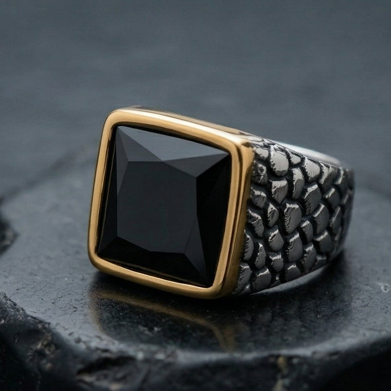 Onyx Scaled Signet Ring: