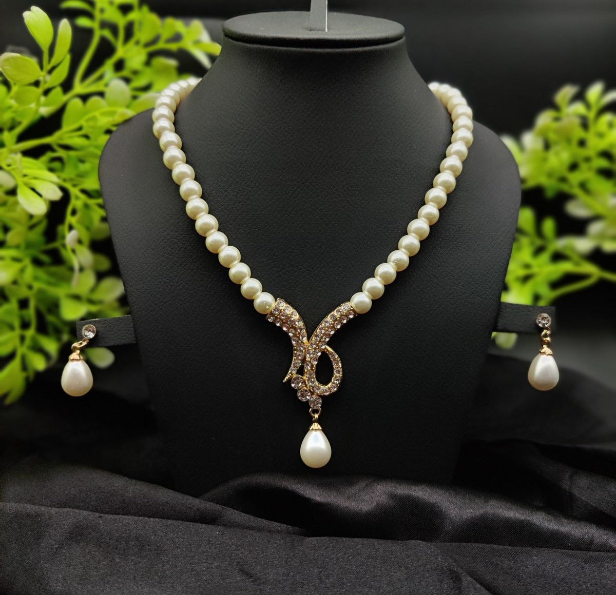 Necklace Set with Radiant Pendant & Earrings | Girls & Women Fashion