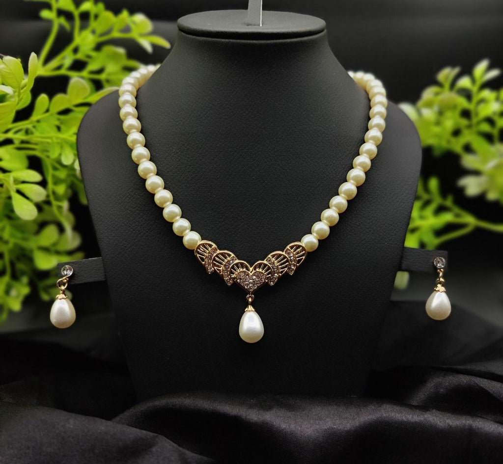 Imported Timeless Pearl Elegance Necklace