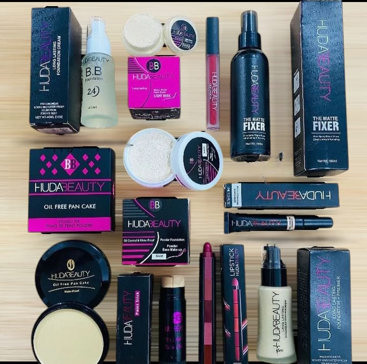 8-in-1 Ultimate Makeup Deal