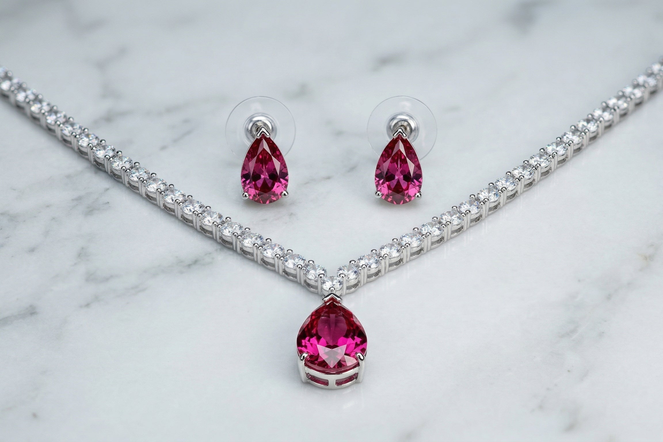 Elegant Necklace & Earrings Set for Women